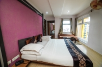 Rooms :: The Amarjeet Hotel :: Kueseong 